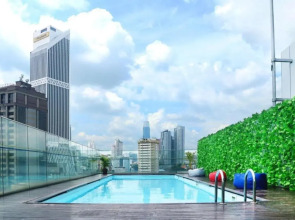 Pacific Express Hotel Central Market