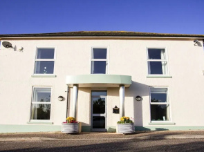 Fair Oak House Exeter Airport