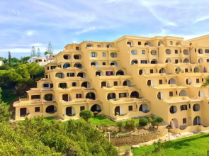 Apartment with 2 Bedrooms in Carvoeiro, with Wonderful Sea View, Furnished Balcony And Wifi - 100 M From the Beach