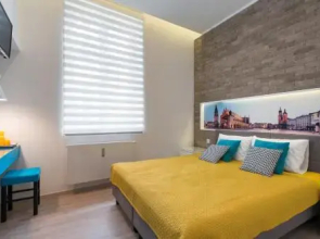 Beautiful Jewish District Apartment for 7