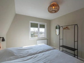 Holiday Home Callantsoog With Jacuzzi