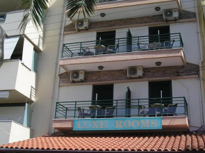 Arocaria Apartments