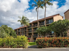 Maui Vistas #3419 2 Bedroom Condo by RedAwning
