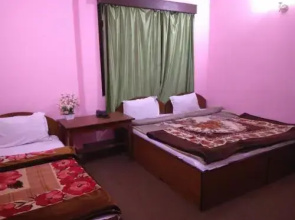Mayel Lyang Residency