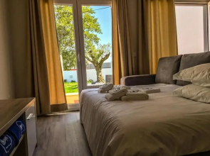 House With 2 Bedrooms in Atalaia, With Shared Pool, Enclosed Garden and Wifi Near the Beach