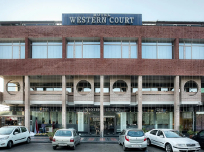 Hotel Western Court