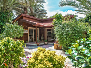Azur Hotel