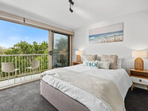 Peregian Beach Apartment