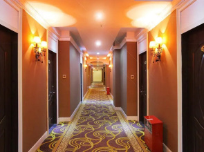Yingfeng Business Hotel