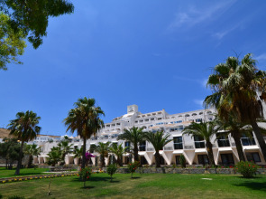 Azka Hotel