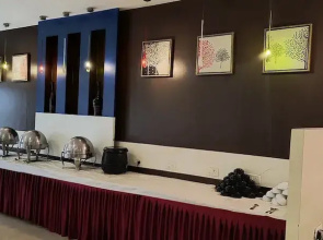 The Altruist Wagholi Hotel
