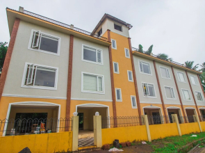 OYO 16157 Home Casa Laguna Lake View Studio