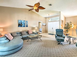 4 Mi to Beaches: Home w/ Lanai & Yard in Venice!