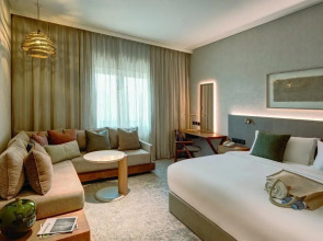 ERTH Abu Dhabi Hotel