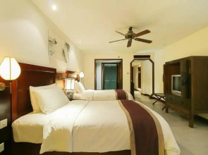 The Shores Resort & Spa Hainan West