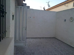 House With 2 Bedrooms in Torre de la Horadada, With Furnished Terrace