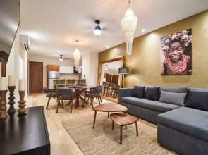 2 Br, Spacious, Great Located, Top Lx Amenities