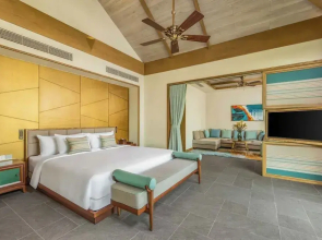 Luxe 3BR Villa: Private Pool & Resort Perks!