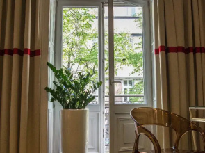 Home ApartHotel