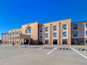 Comfort Inn & Suites Harrah