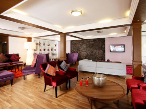 Kamala Beach Resort, A Sunprime Resort - Adults Only