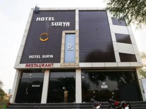 OYO 65320 Hotel Surya