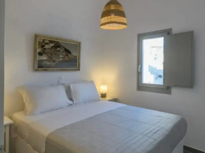 Amazing View Finikia Oia Villa