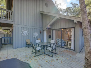 Hickory Cove 47, 2 Bedroom, Sleeps 7, Ground Floor, Large Pool