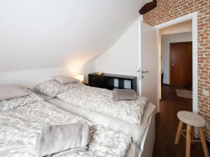 Silver Willow Luxury Apartment