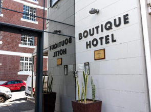 Hippo Boutique Hotel