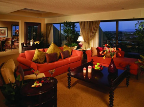 Westdrift Manhattan Beach, Autograph Collection by Marriott
