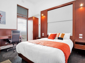 Oakleigh Guest House - Room 7