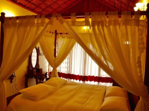 Hanging Huts Resort - Kotagiri