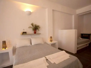 Apartment With 2 Bedrooms in Paros, With Wonderful sea View, Furnished