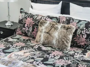 Manor Place Apartment