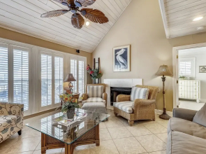 Sandpiper Cove 0012 3 Bedroom Villa by RedAwning