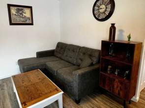 Southside 3bd 2bt apartment