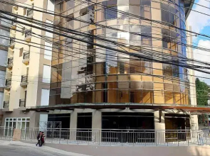 Mireya's 1BR Condo at Goshen Towers - Session Road