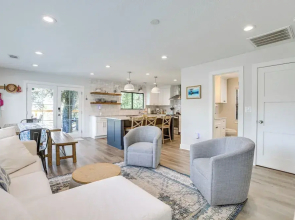 Boat, Fish & Swim: Lake Conroe Home w/ Hot Tub!