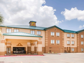 Super 8 by Wyndham Port Arthur/Nederland Area