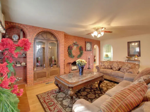 Hot Springs Home With Pool - 1/2 Mile to Oaklawn!