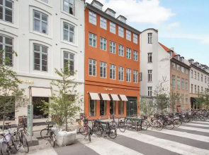 Sanders Regent - Bright 1 Bdr Apt
