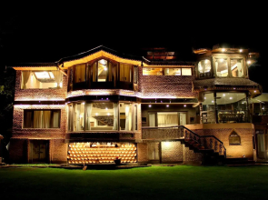 Shah Guest House