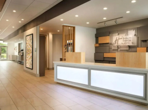 Holiday Inn Express & Suites Ely by IHG