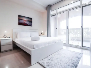 St-Spring Oasis Tower-124 by bnbme homes