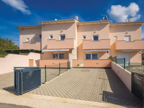 Awesome Home in Brzac With Wifi and 2 Bedrooms