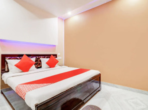 OYO 79449 Shreyan Ganges Guest House