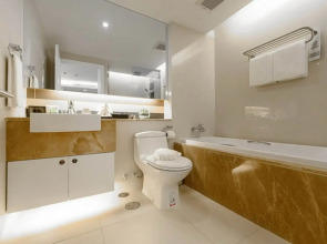 Bliston Suwan Park View