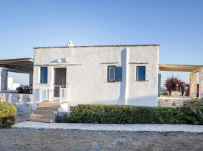 Relax by Mikri Santa Maria Beach - 2 Bedroom House