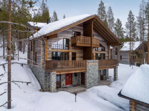 Karhunkieppi 9a. 2 skipasses included